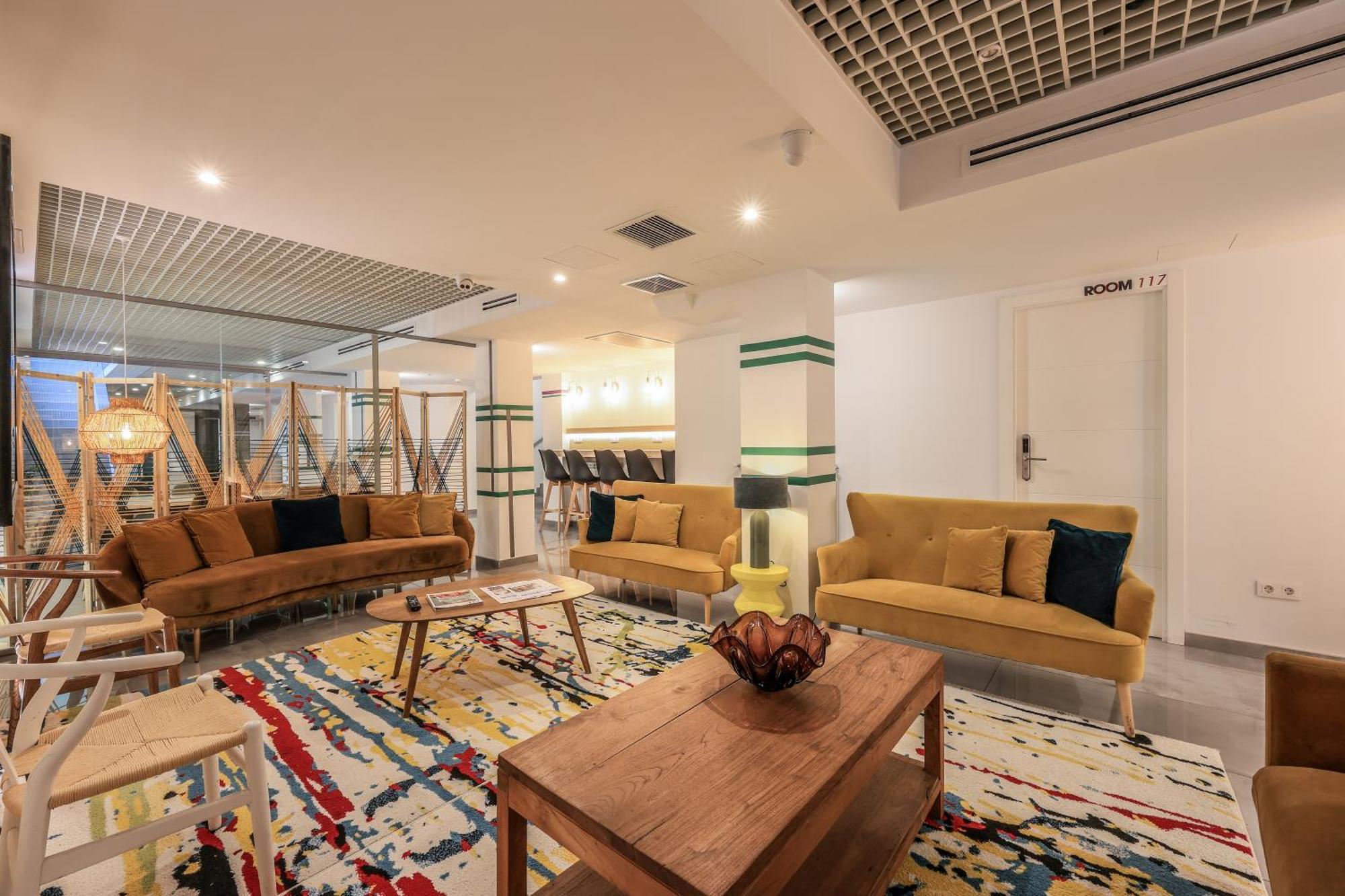 Amazinn Places Chamberi Madrid Eksteriør bilde